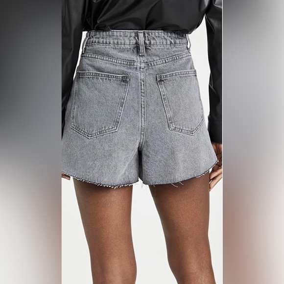 WeWoreWhat NWT Revolve Boyfriend Shorts Washed Grey - Picture 4 of 6
